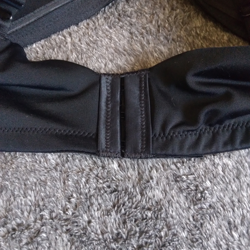Womens bra - Picture 3 of 6